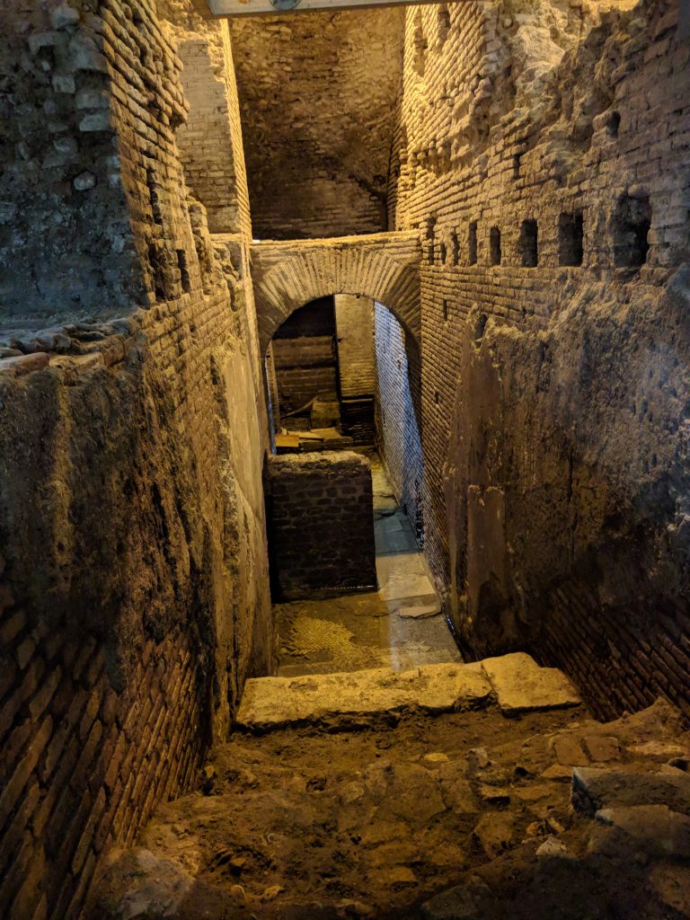 Underground Rome: apartment remains found when renovating a cinema