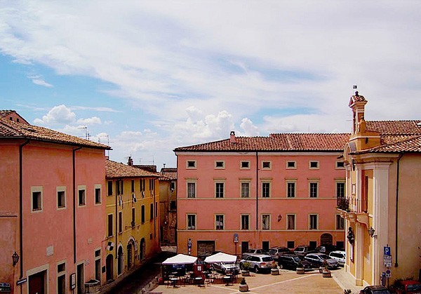 Matteottis Piazza, Amelia, Umbria