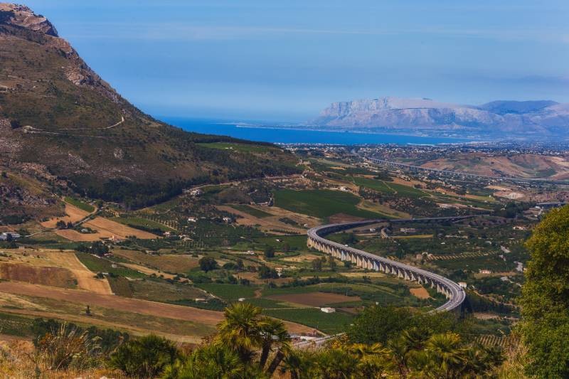 Experience the Beautiful Ruins of Segesta, Sicily 