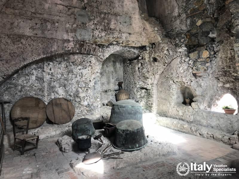 Guided Tours inside Aieta and Parco Pollino 