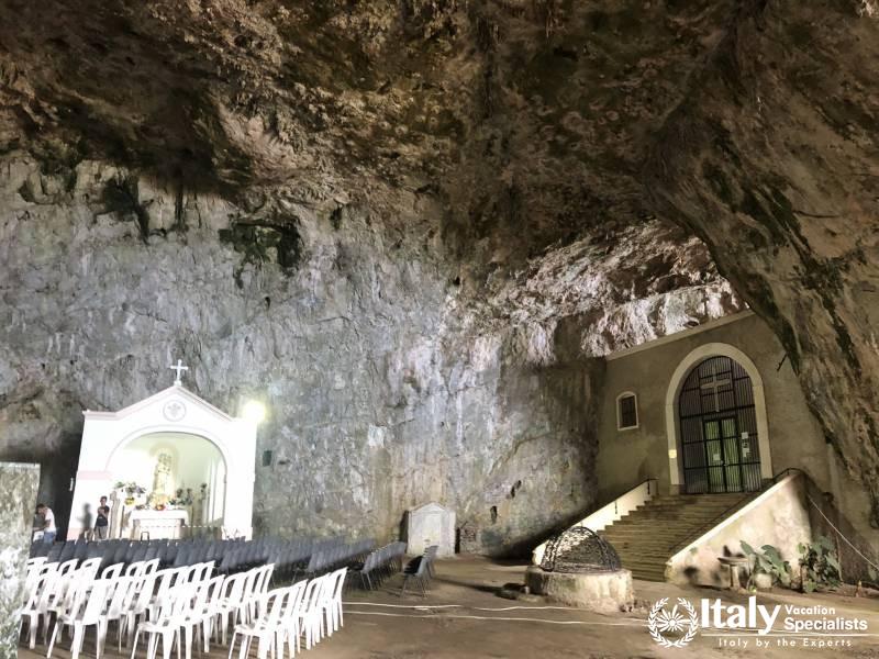 Madonna Della Grotta, Praia a Mare, Calabria 
