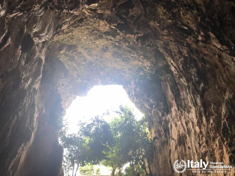 Madonna Della Grotta