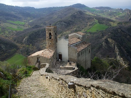 Abruzzo, Italy. Church of St Peter the Apostle, Roccascalegna
