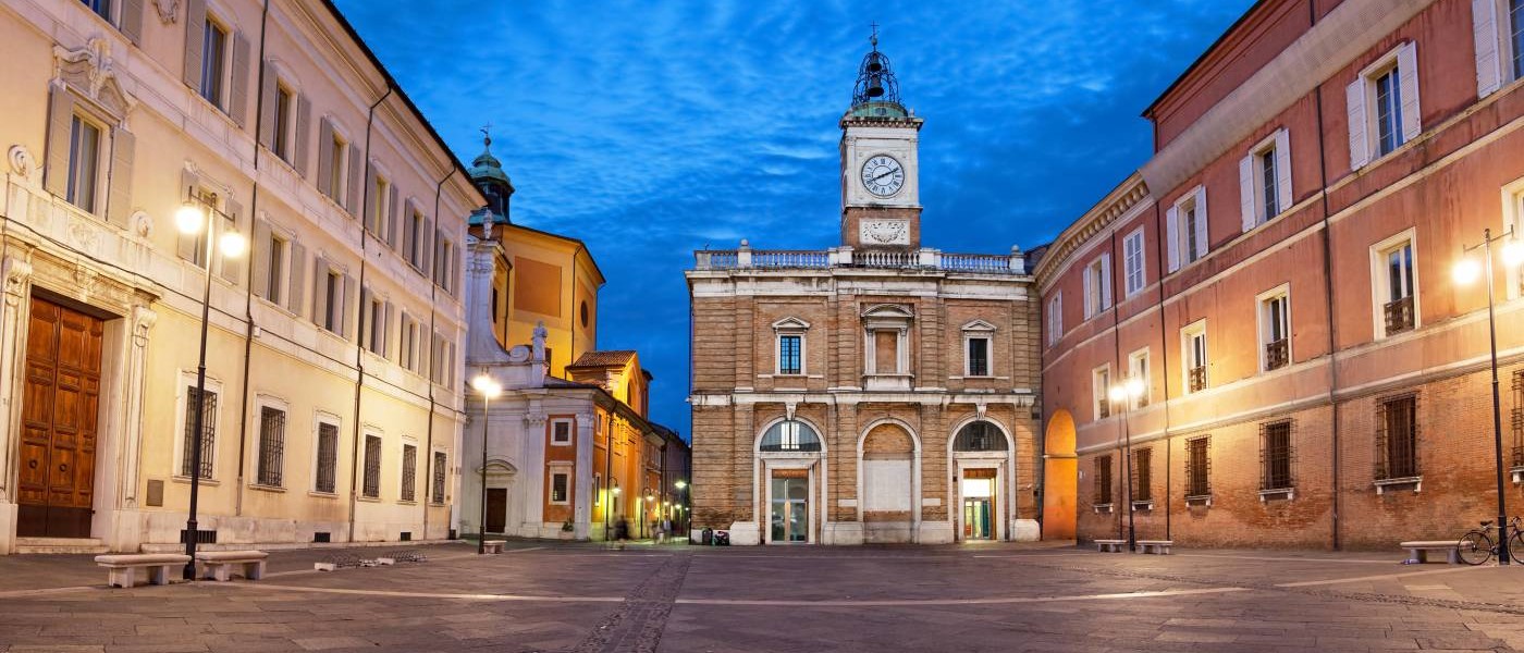 Piazza Del Popolo Ravenna with Italy Vacation Specialists 