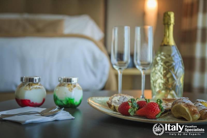 Classic double bedroom in MH Matera Hotel