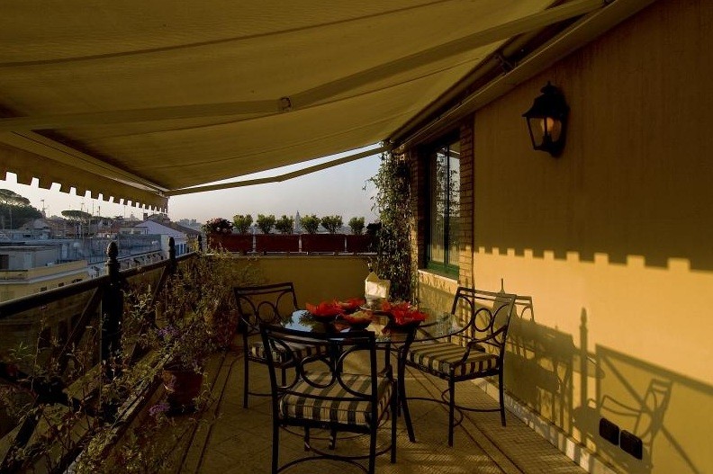 River Palace Rome, Terrace