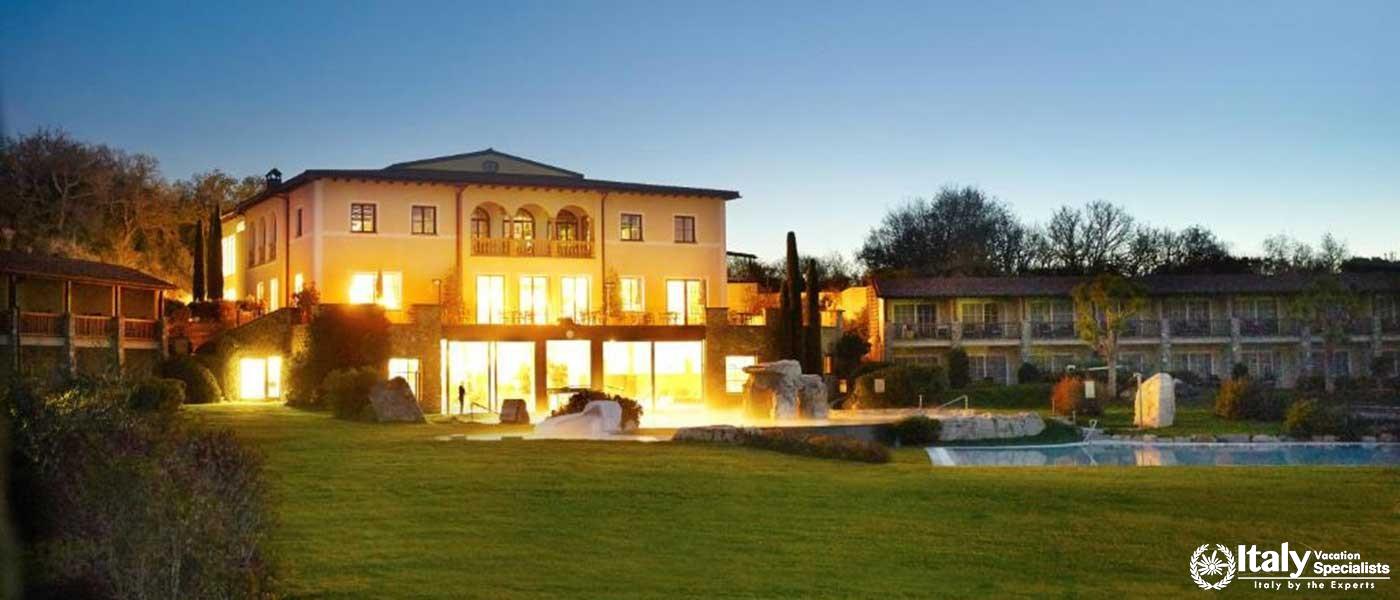 Stunning swimming pool in tuscany