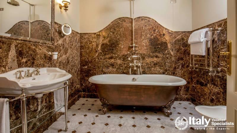 Hotel Locarno Roma Bathroom Double Classic