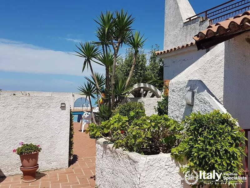 Tranquil Courtyard and Poolside