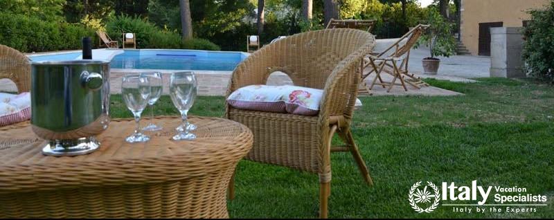 Outdoor furniture at Caloroso Villa