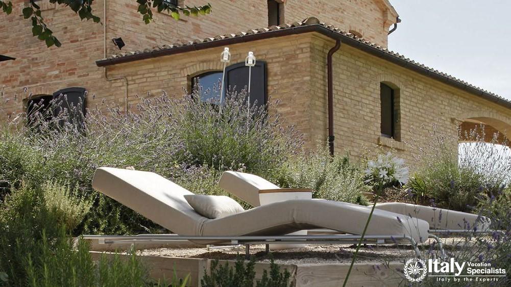 La Grand Villa Marche Italy