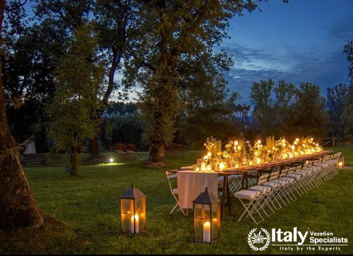 Beautiful decoration in night dinner outside the Villa