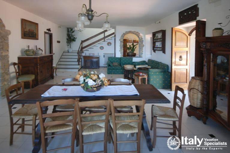 Insdie Villa Panoaramica