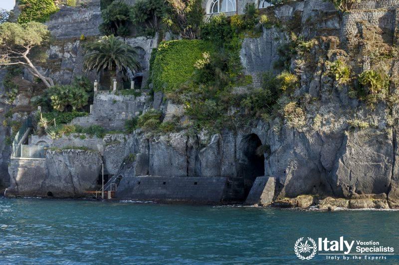 Sea access from Villa Magia