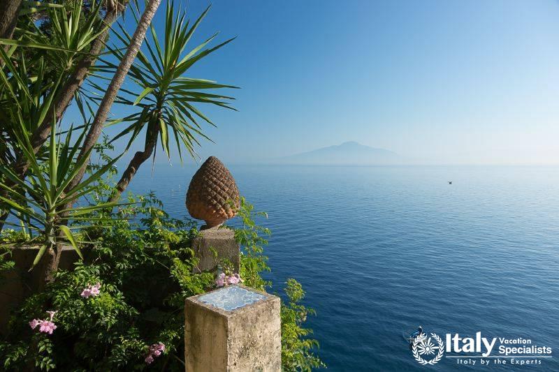 Villas with beautiful sea-view