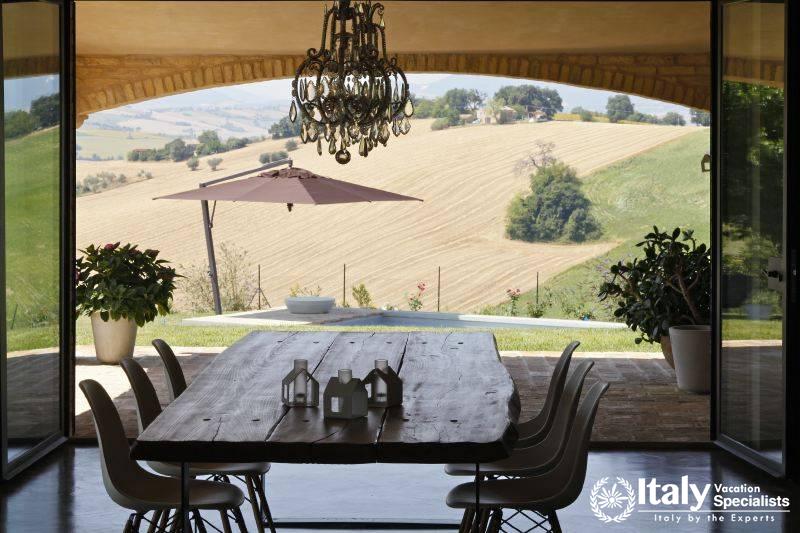 private Villa rental Le March 