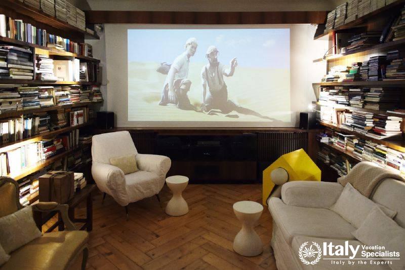 Study room in Villa Prodigioso