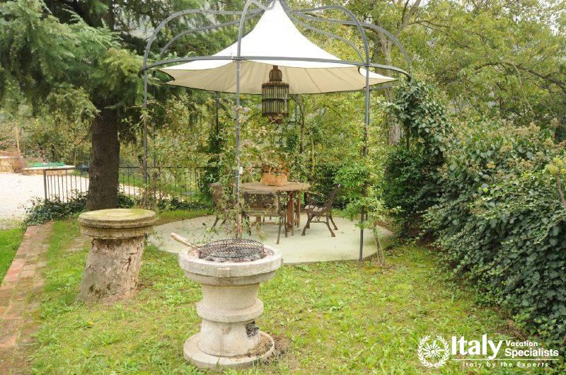 Sitting area in the garden of Villa Delizioso