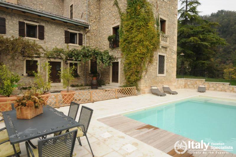 Swimming pool in Villa Delizioso