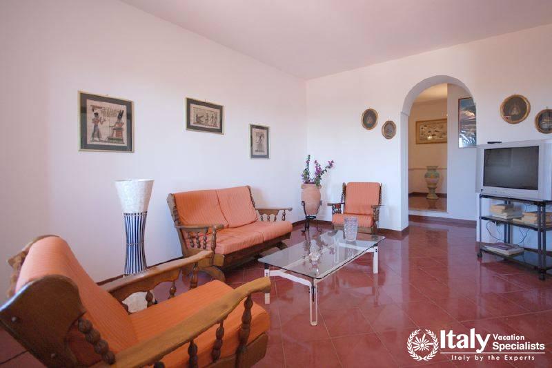 Sofas and sitting area in Villa Rocio