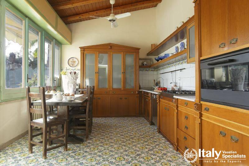 Dinning area in the kitchen of Villa Recupero