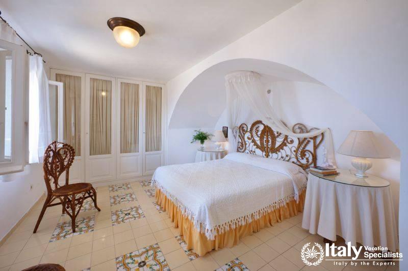 Gorgeous bedroom in Villa Dolce