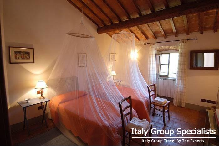 Twin Bedded Room, Casavecchia Estate, Tuscany, Italy 
