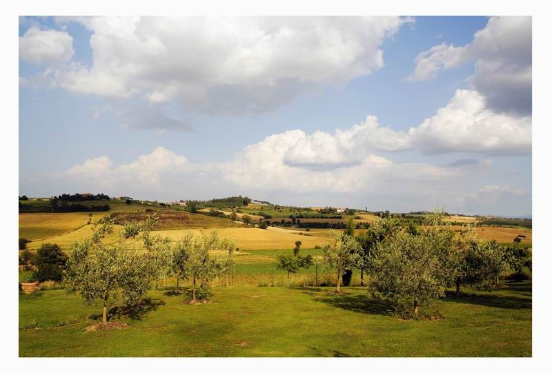 trhe surrounding countryside