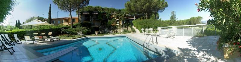 swimming pool and house view