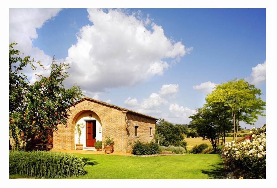 Cottage near Cortona
