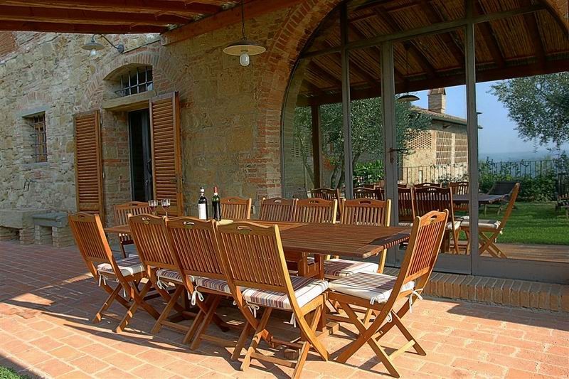 al fresco dining with view