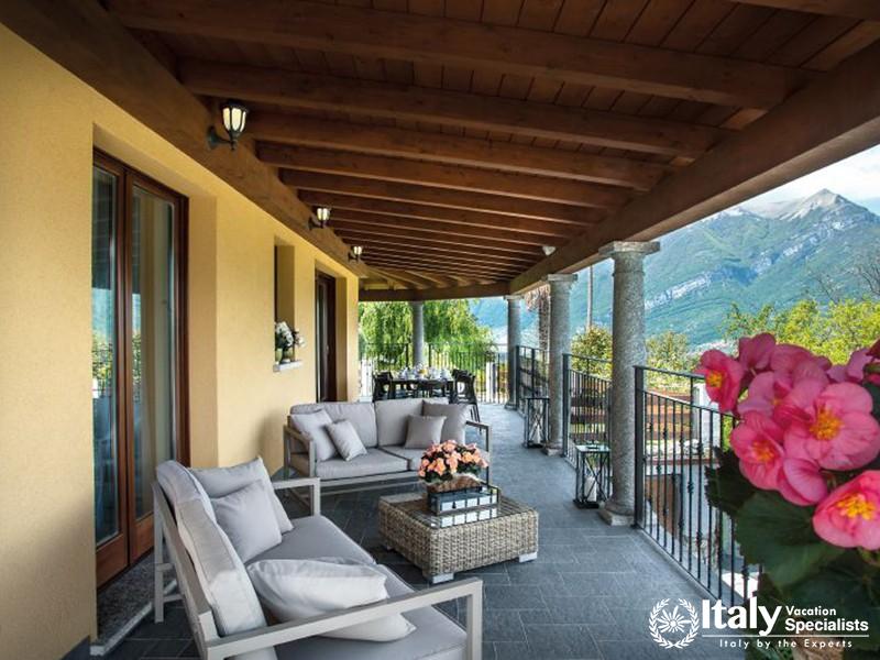 Balconies with beautiful view in Villa Lumsdens
