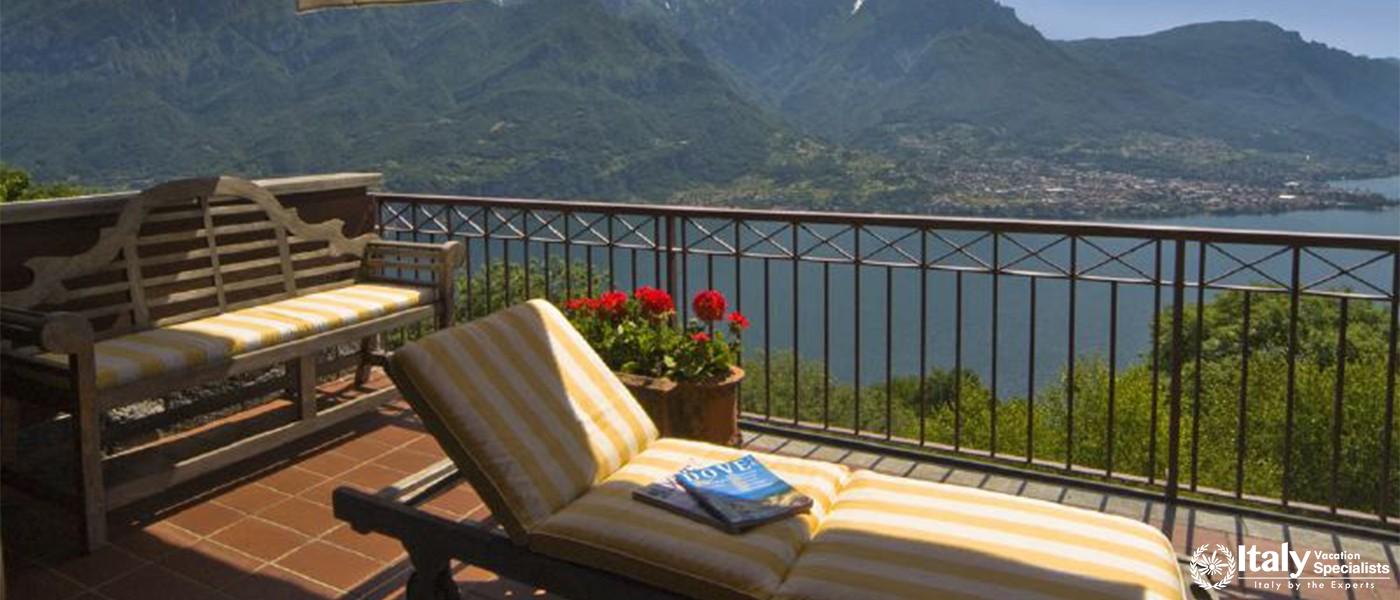 Heart touching view with personal balcony in Villa Willows