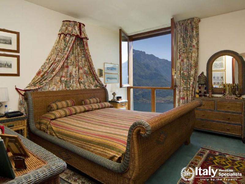 Unique bedrooms with views in Villa Willows