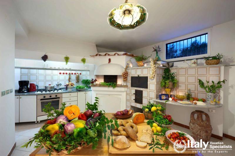 Amazing kitchen in Villa Mafalda