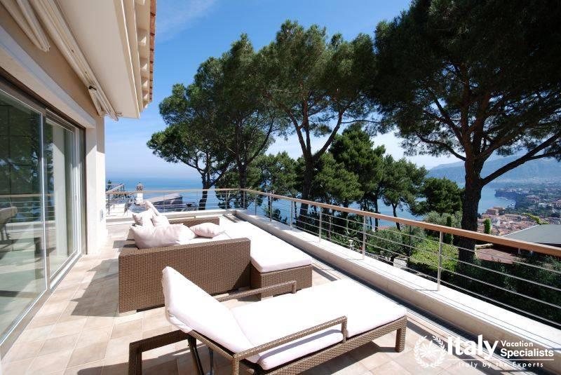Sofas and sitting area in Villa Moyria