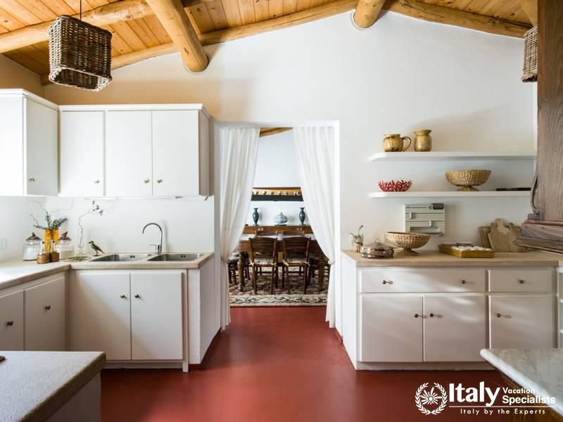 Excellent kitchen in Villa Piera