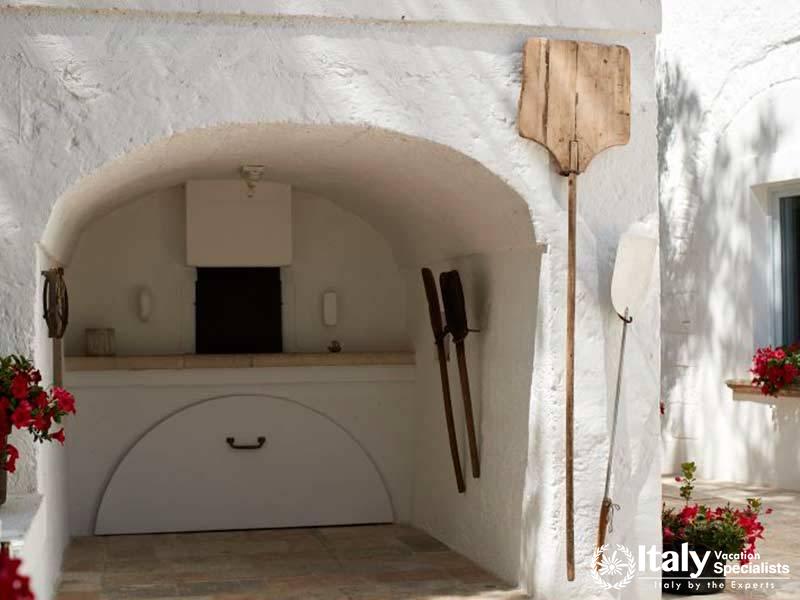 Oven facility in Villa Bianca