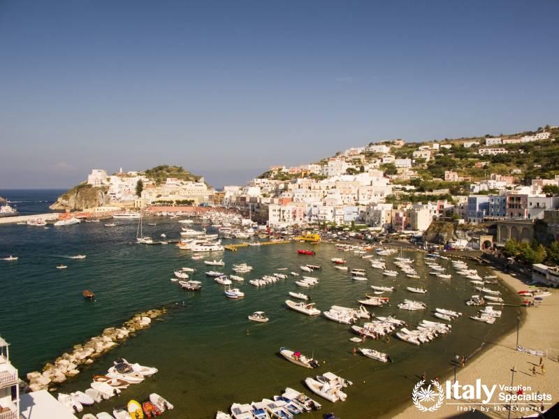 Marina di Ponza 