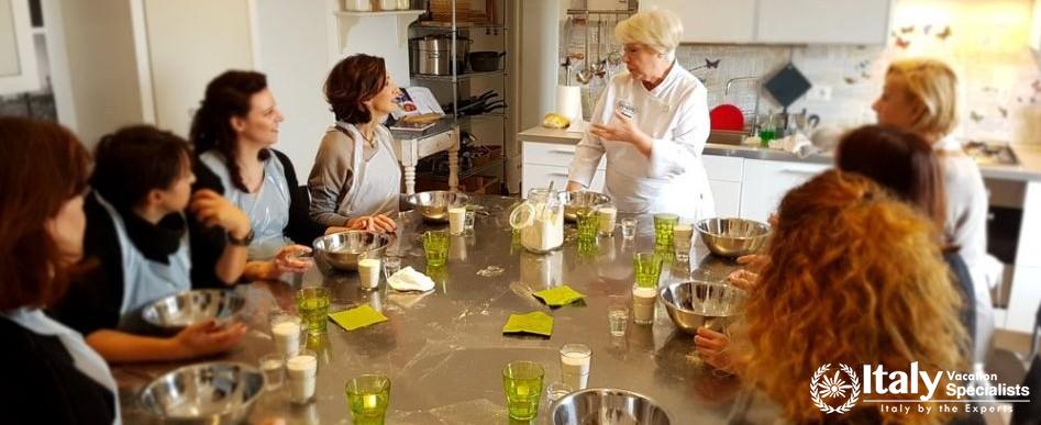 Cooking Course followed by Dinner and Wine in Roma