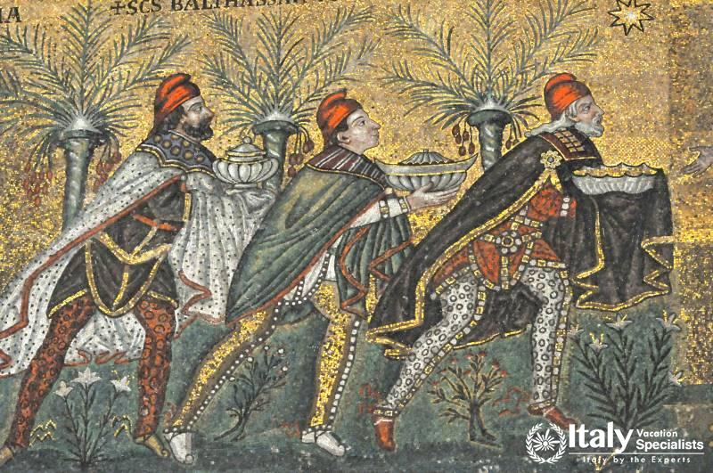 SantApollinare Nuovo - the 3 kings