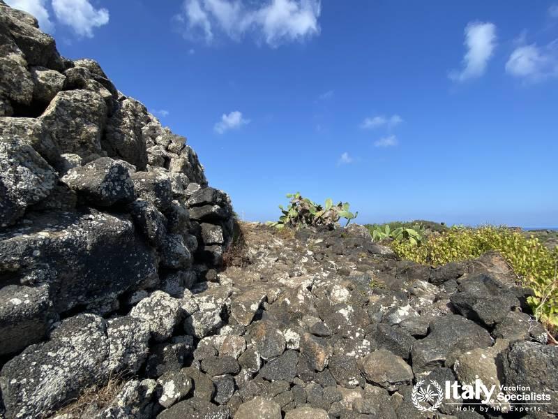 Guided Tours of I Sese Archeological Park