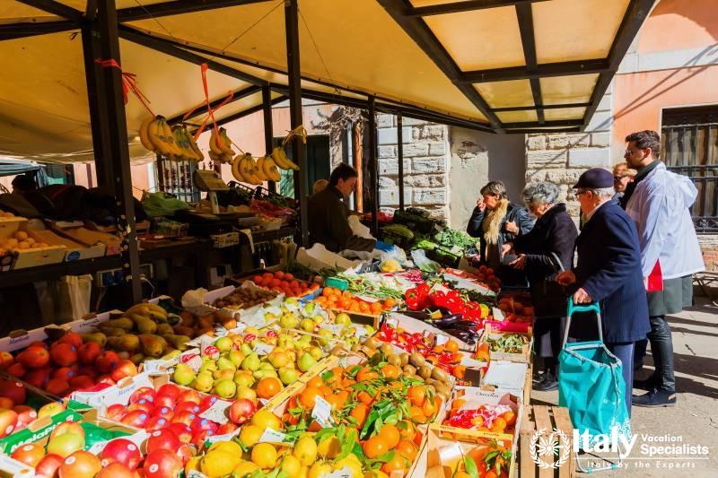 Inside the Rialto market, Venice 
