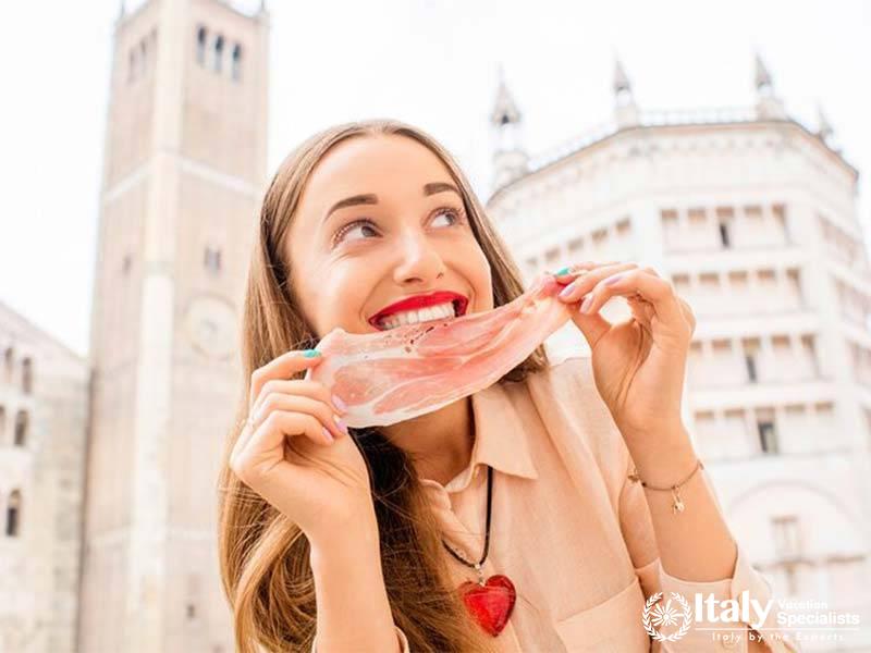 Parmesan and Ham Factory Tour with Wine Tasting in Parma
