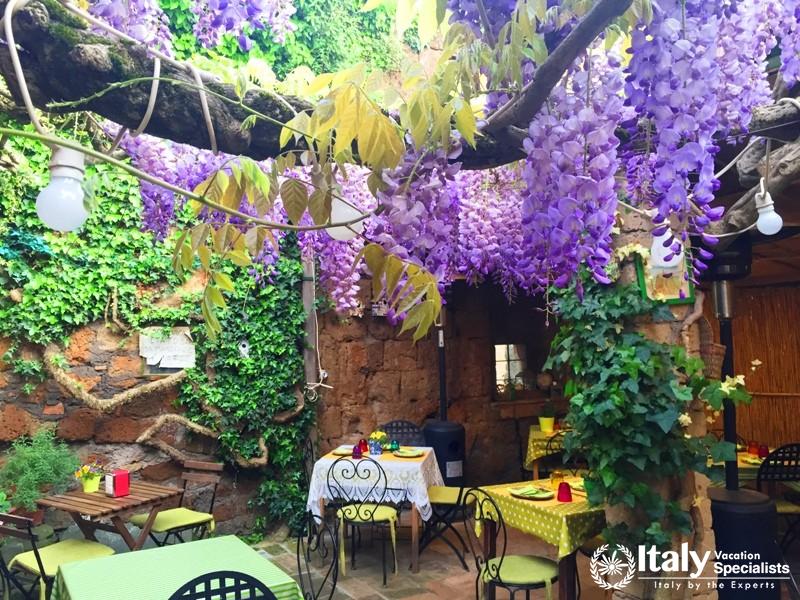 Dining Civita Bagnoreggio - Lazio Region, Rome 