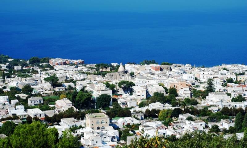 Beautiful Capri, Italy 