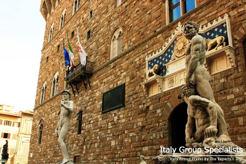 Piazza Delle SIgnorie, Florence, Italy - Photo by Jesse Andrews
