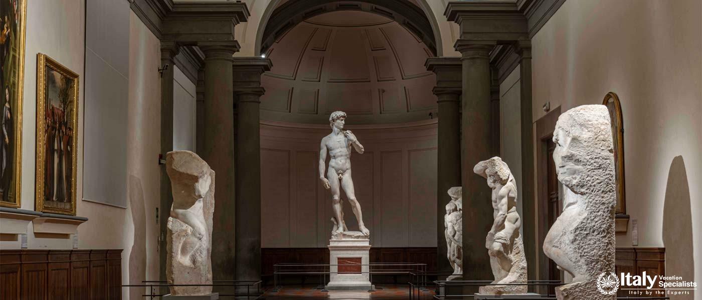 Michelangelo's David at the Galleria dell'Accademia: A Masterpiece of Renaissance Sculpture