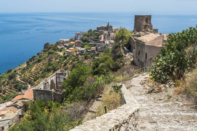 Visit Godfather Towns near Toarmina with Italy Vacation Specialists 