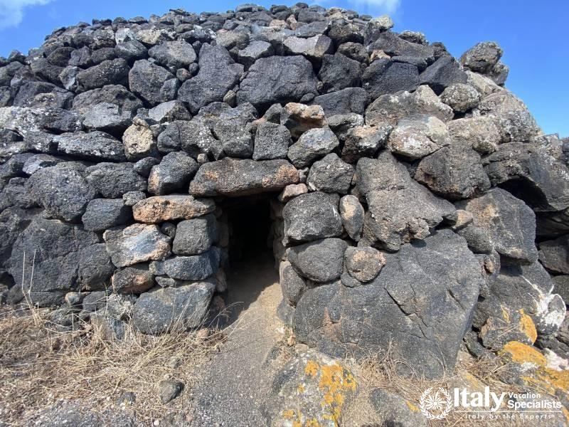 I Sesi, Pantelleria Island, Guided Tours 
